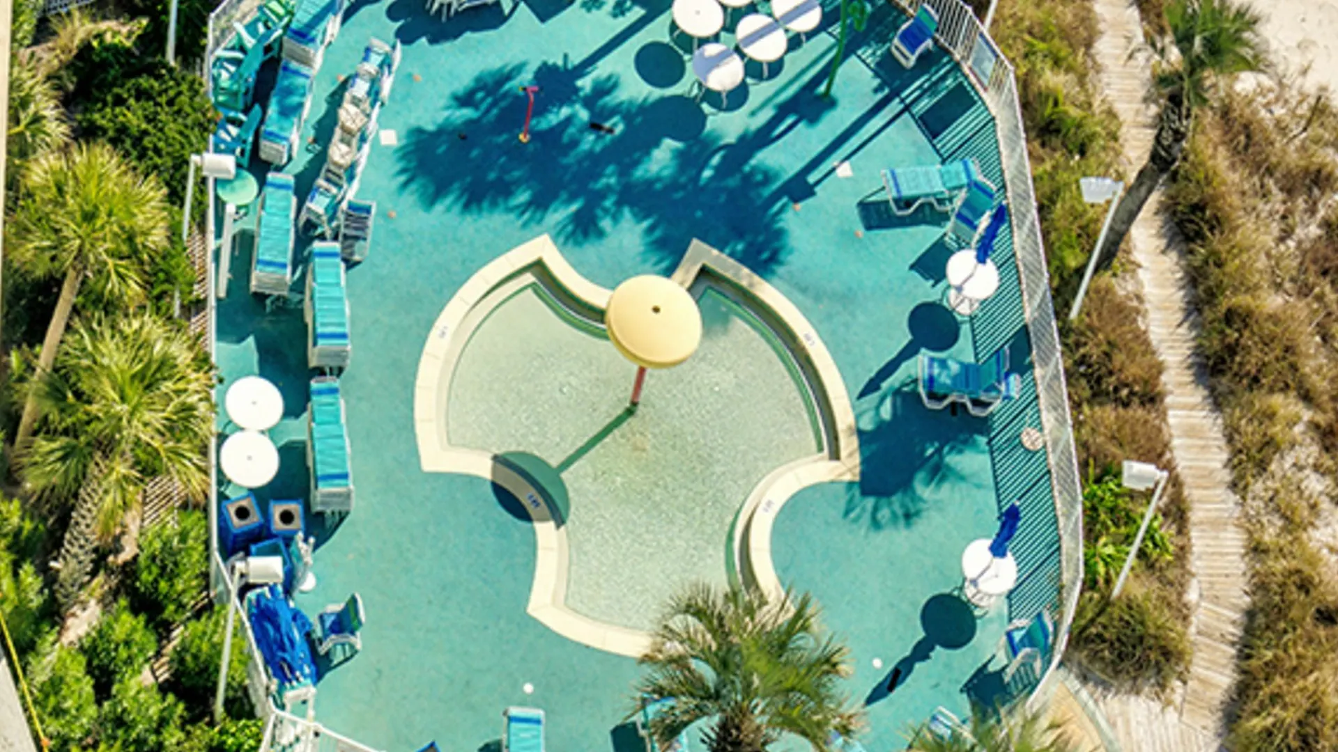 Boardwalk Resort 1806 556193 By Redawning Panama City Beach Hotel